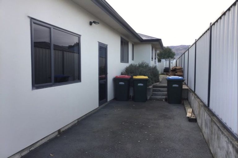 Photo of property in 30 Jollys Road, Cromwell, 9310