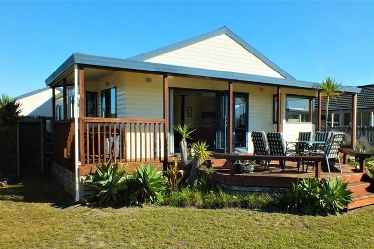 Photo of property in 158 Kowhai Avenue, Matarangi, Whitianga, 3592