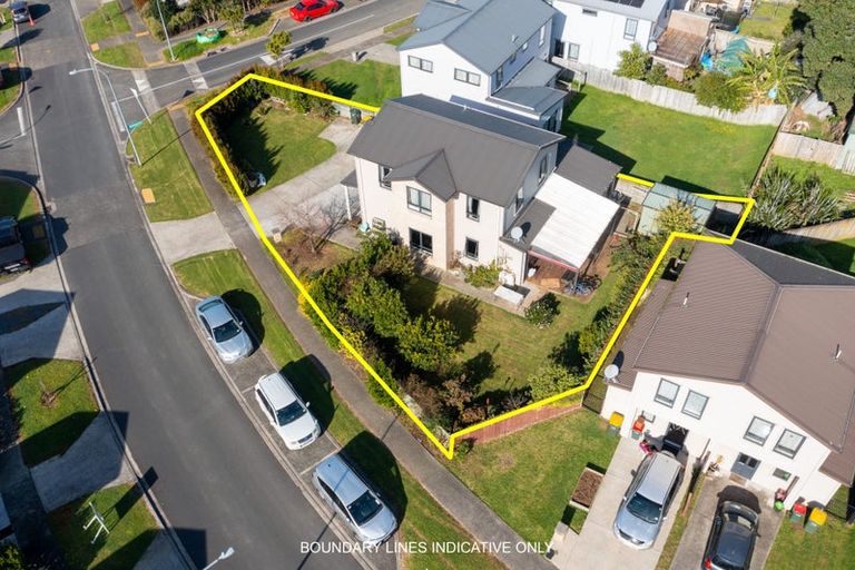 Photo of property in 70 Kaimoana Street, Weymouth, Auckland, 2103