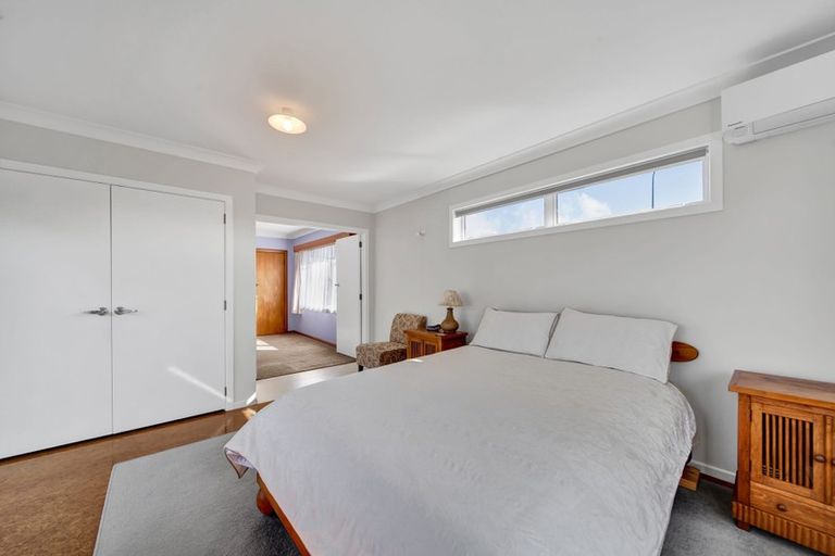 Photo of property in 221 South Road, Spotswood, New Plymouth, 4310