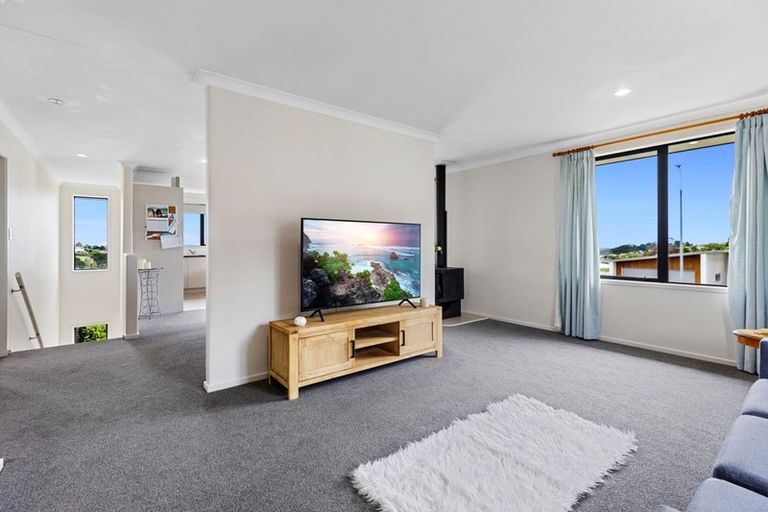 Photo of property in 49 Orion Drive, Welcome Bay, Tauranga, 3112