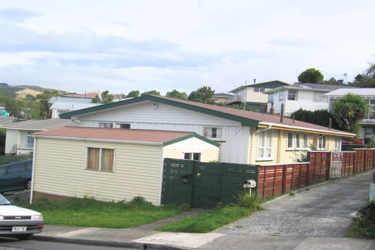 Photo of property in 20 Branscombe Street, Johnsonville, Wellington, 6037