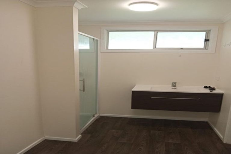 Photo of property in 23 Johnston Street, Foxton, 4814