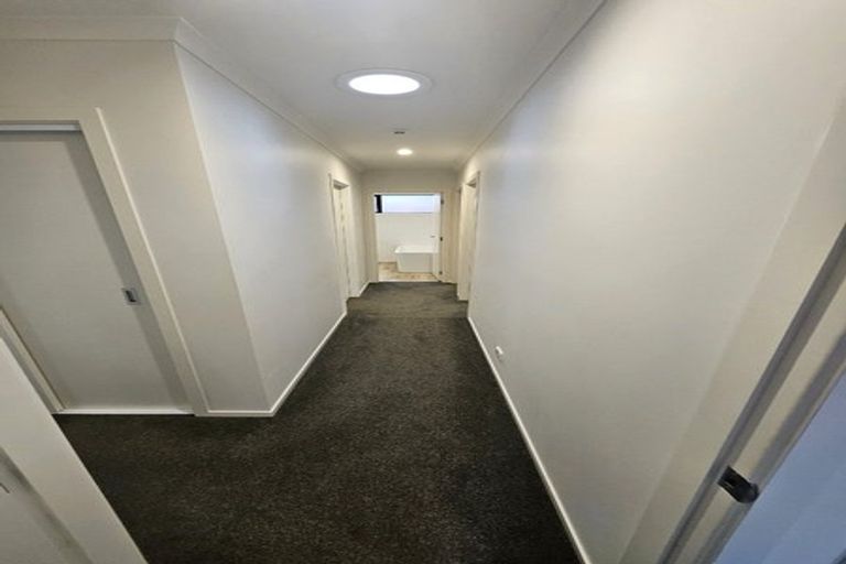 Photo of property in 12 Massee Way, Te Puke, 3119