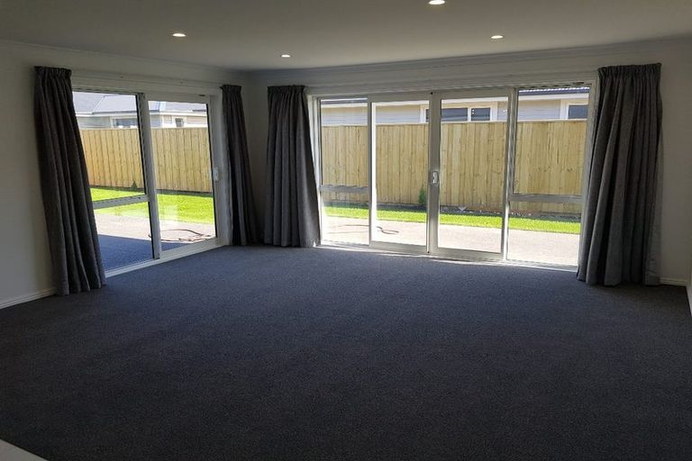 Photo of property in 6 Hickmott Street, Rangiora, 7400