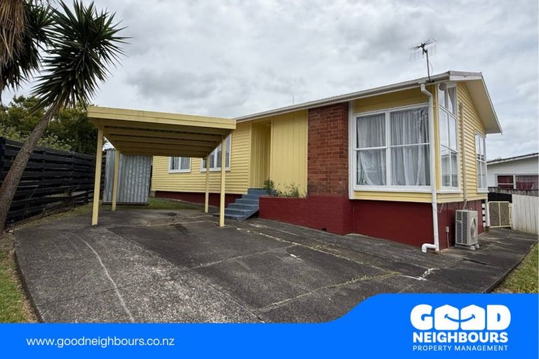 Photo of property in 9 Justin Place, Te Atatu Peninsula, Auckland, 0610