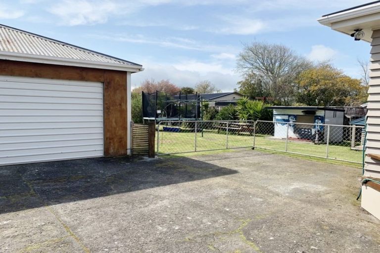 Photo of property in 140 Miranda Street, Stratford, 4332