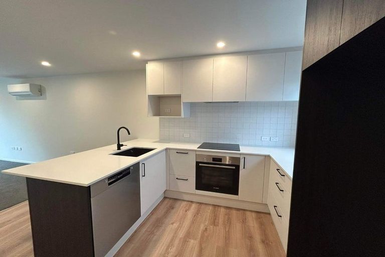 Photo of property in 9a/5 Maronan Street, Woolston, Christchurch, 8023