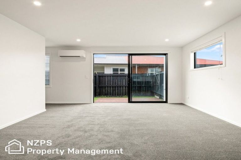 Photo of property in 67b Royal Crescent, Saint Kilda, Dunedin, 9012