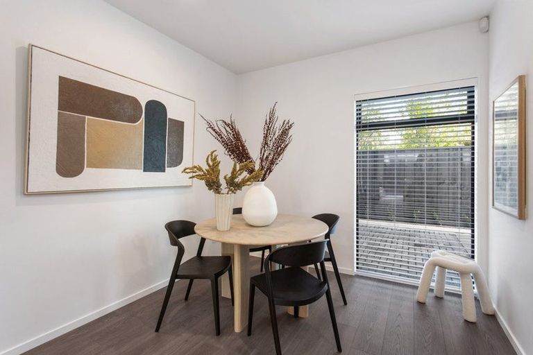 Photo of property in 2/44 Winchester Street, Merivale, Christchurch, 8014