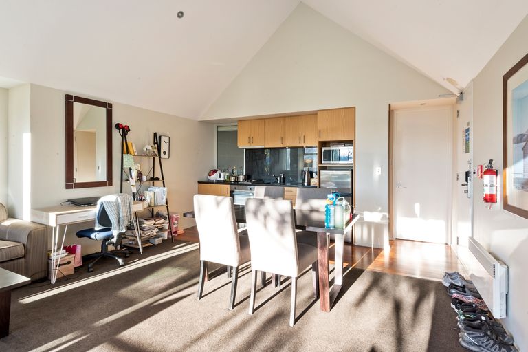 Photo of property in 8/6 Harts Creek Lane, Northwood, Christchurch, 8051