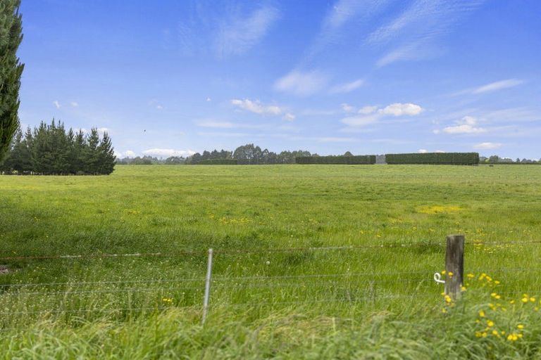 Photo of property in 266 Rangiora Leithfield Road, Sefton, 7477