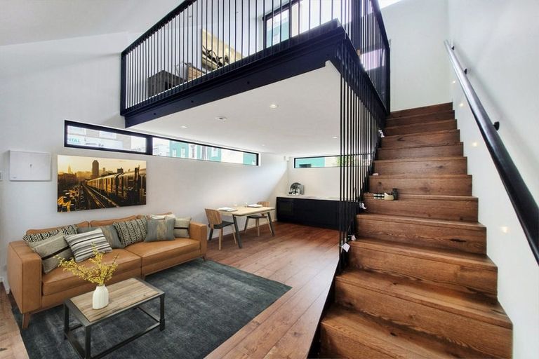 Photo of property in 99 Webb Street, Mount Cook, Wellington, 6011