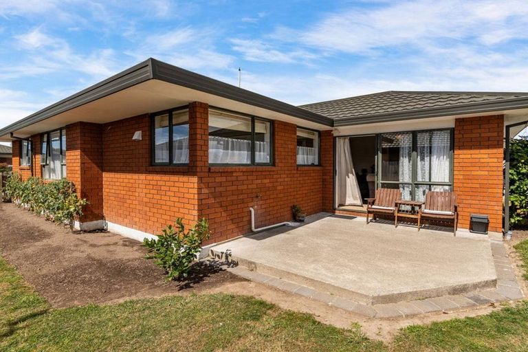 Photo of property in 20 Rustic Lane, Spreydon, Christchurch, 8024
