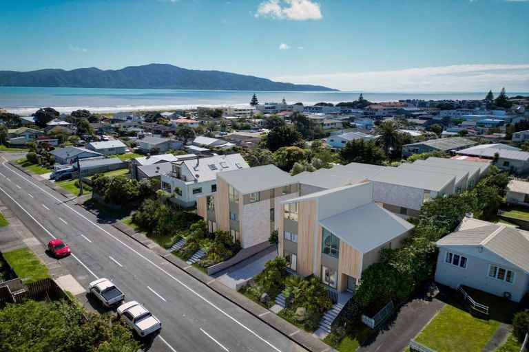 Photo of property in 25 Ocean Road, Paraparaumu Beach, Paraparaumu, 5032