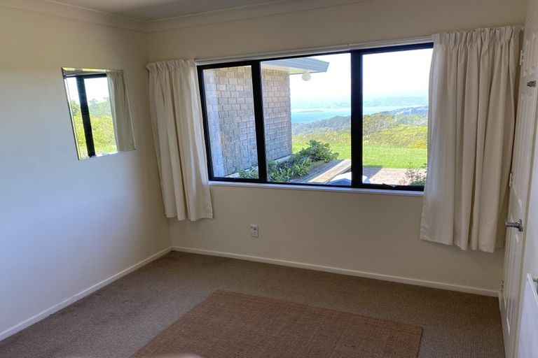 Photo of property in 82 Southernthread Road, Brooklyn, Wellington, 6021