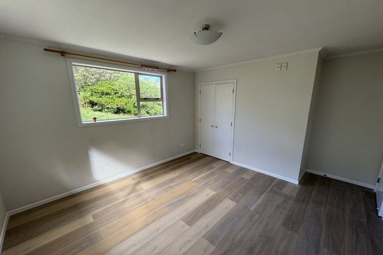 Photo of property in 72 Buckley Road, Southgate, Wellington, 6023