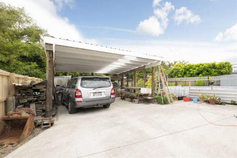 Photo of property in 5 Duchess Way, Riverhead, 0820