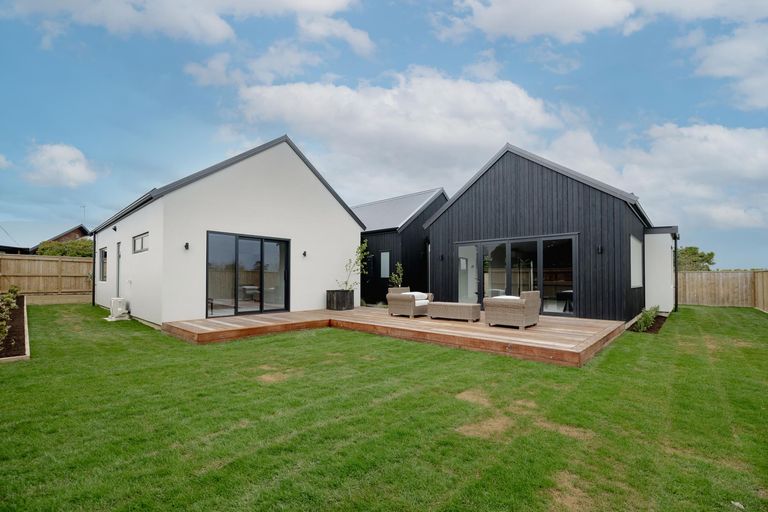 Photo of property in 161 Pharazyn Street, Maewa, Feilding, 4702