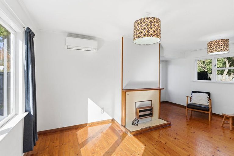 Photo of property in 23 Guildford Street, Burnside, Christchurch, 8053