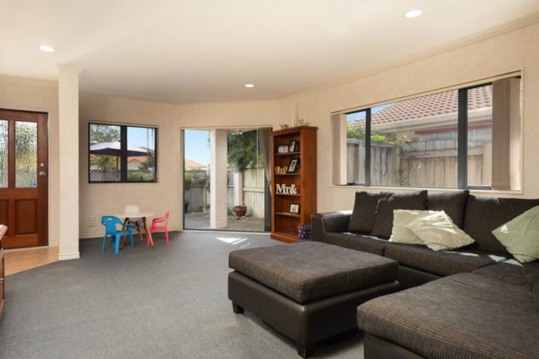 Photo of property in 59 Sandhurst Drive, Papamoa Beach, Papamoa, 3118