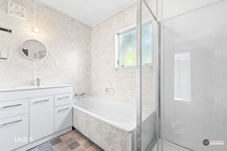 Photo of property in 6 Taieri Crescent, Kelson, Lower Hutt, 5010