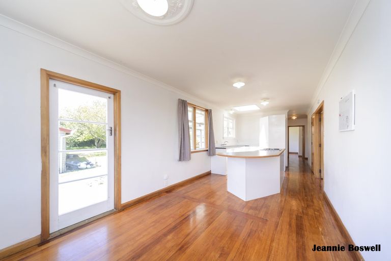 Photo of property in 22a Roberts Line, Kelvin Grove, Palmerston North, 4414