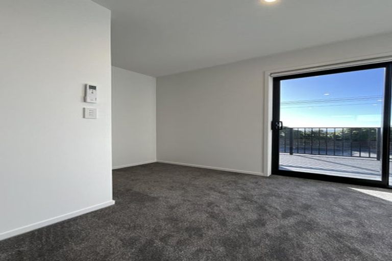 Photo of property in 231u3 Marine Parade, Seatoun, Wellington, 6022