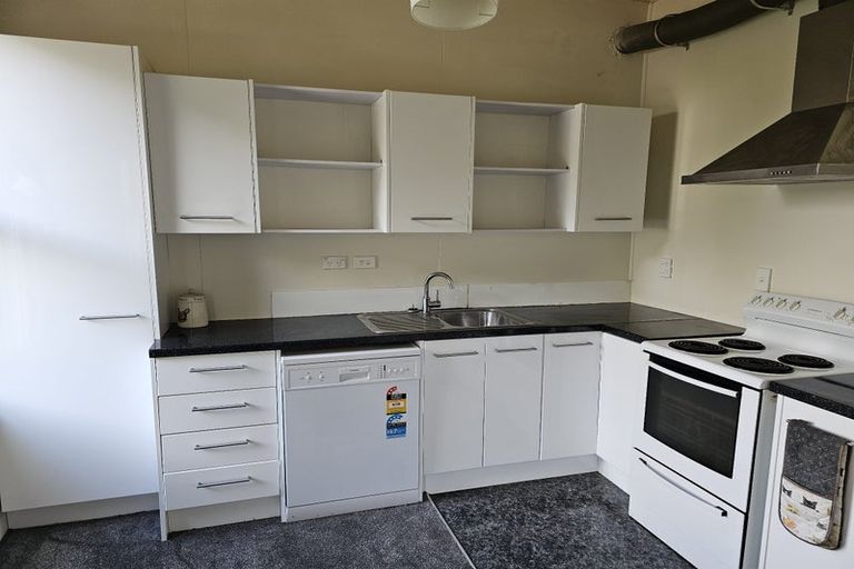 Photo of property in 4 Devon Street, Aro Valley, Wellington, 6021