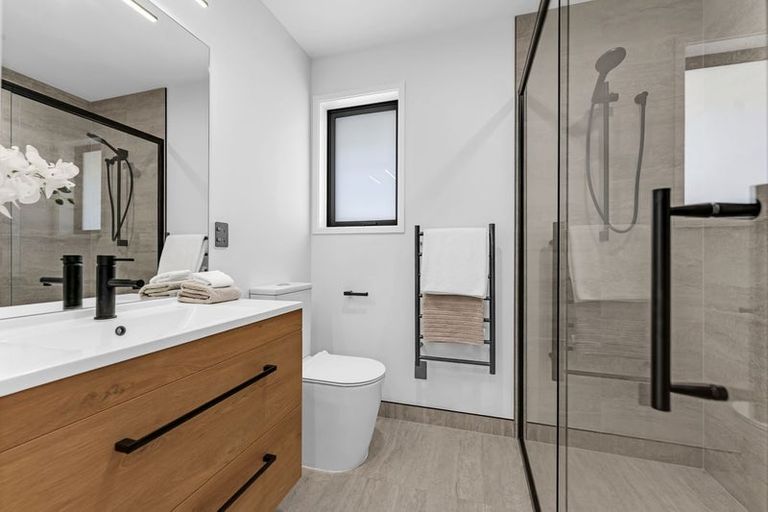 Photo of property in 11 Dolcetto Place, Pokeno, 2402