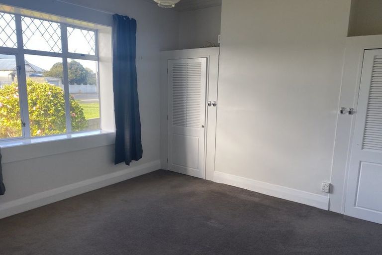 Photo of property in 20 Royal Crescent, Saint Kilda, Dunedin, 9012