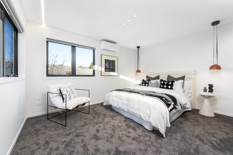 Photo of property in 4c Lyford Crescent, Sunnynook, Auckland, 0620