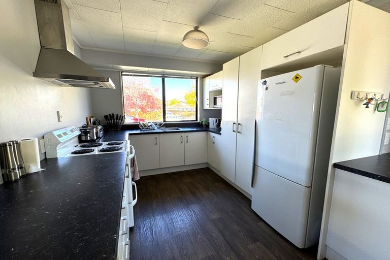 Photo of property in 46 Newton Place, Westbrook, Palmerston North, 4412