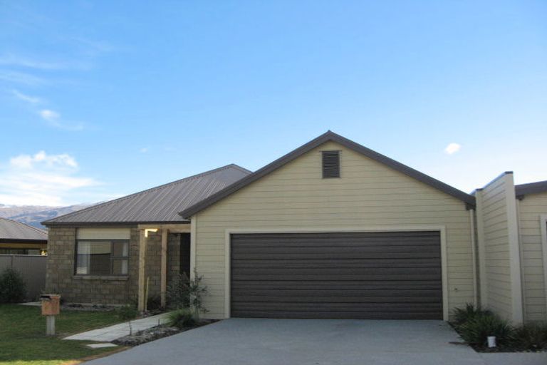 Photo of property in 2a Mckellar Court, Cromwell, 9310