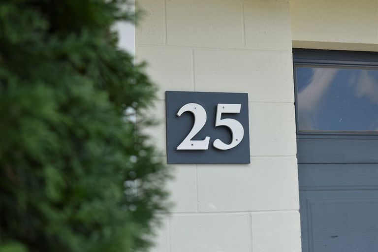 Photo of property in 25 Tuscany Place, Ohauiti, Tauranga, 3112