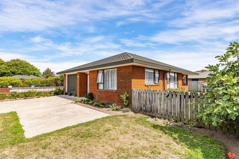 Photo of property in 20 Rustic Lane, Spreydon, Christchurch, 8024