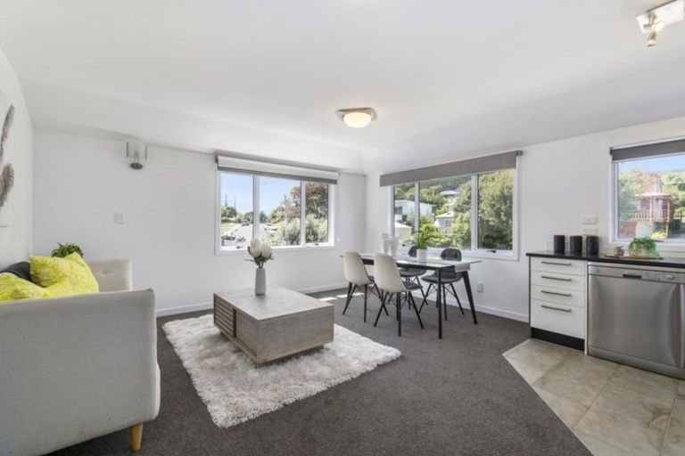 Photo of property in 19u1 Ranui Terrace, Tawa, Wellington, 5028