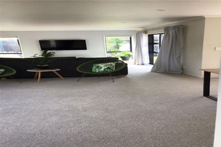 Photo of property in 355 One Tree Point Road, One Tree Point, 0118