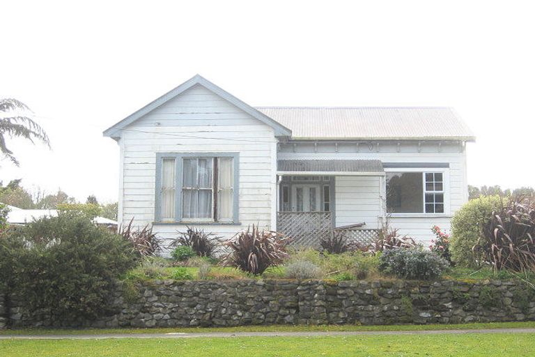 Photo of property in 98 Pembroke Road, Stratford, 4332