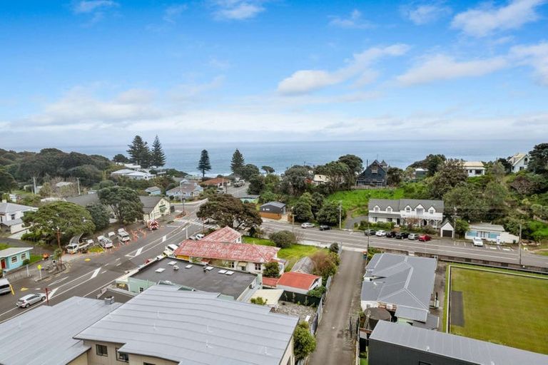 Photo of property in Te Kakariki Apartments, 5/5 Wellington Road, Paekakariki, 5034