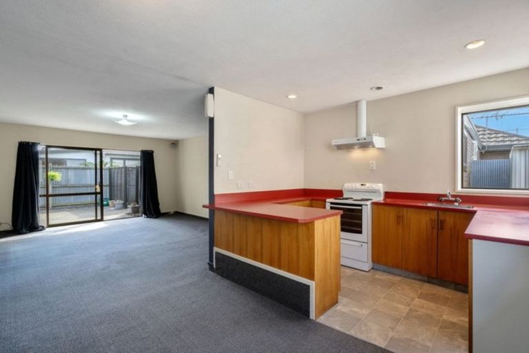 Photo of property in 50 Awatea Road, Hornby, Christchurch, 8042