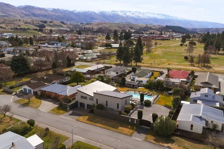 Photo of property in 6 Leitrum Street, Cromwell, 9310
