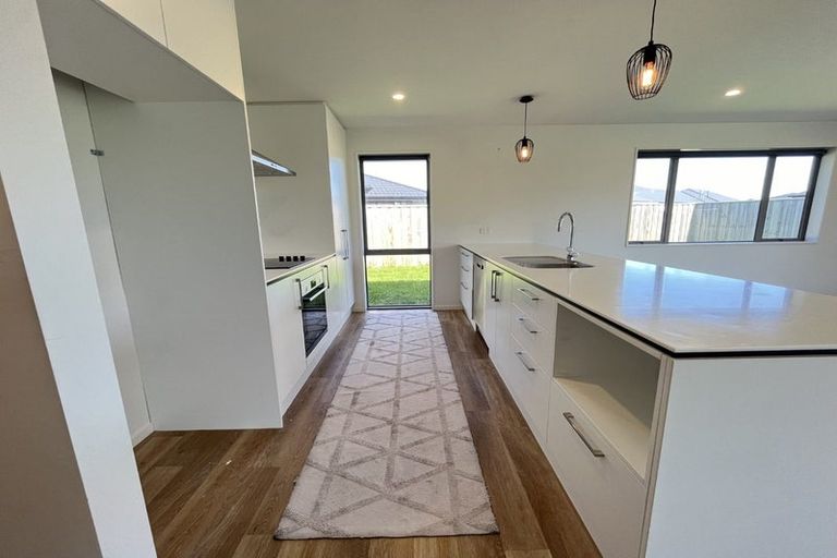 Photo of property in 19 Geldard Drive, Rolleston, 7615