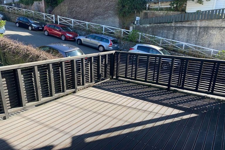 Photo of property in 5 Devon Street, Aro Valley, Wellington, 6021