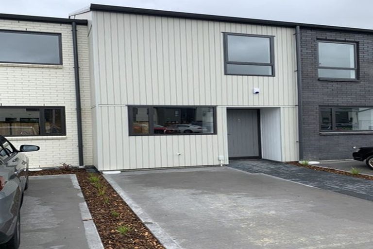 Photo of property in 170u5 Fraser Avenue, Johnsonville, Wellington, 6037