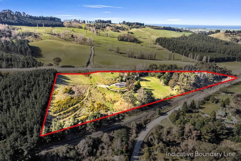 Photo of property in 2162 Herbert-hampden Road, Herbert, Oamaru, 9495