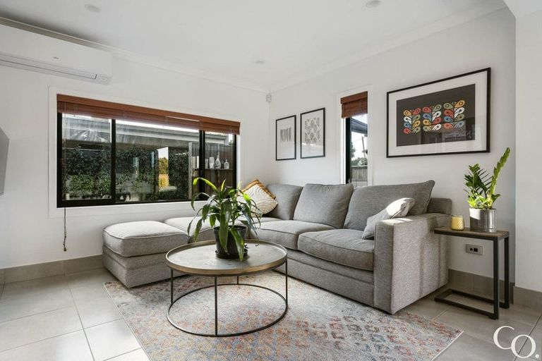 Photo of property in 48 Pitau Road, Mount Maunganui, 3116
