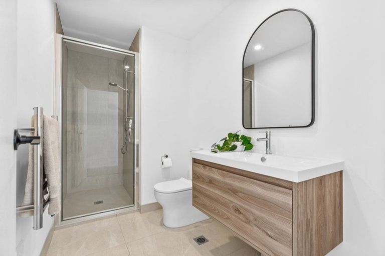 Photo of property in 26c Brennan Avenue, Te Atatu Peninsula, Auckland, 0610