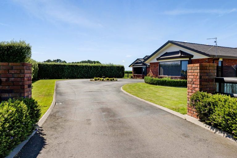 Photo of property in 268 Waihi Road, Hawera, 4673