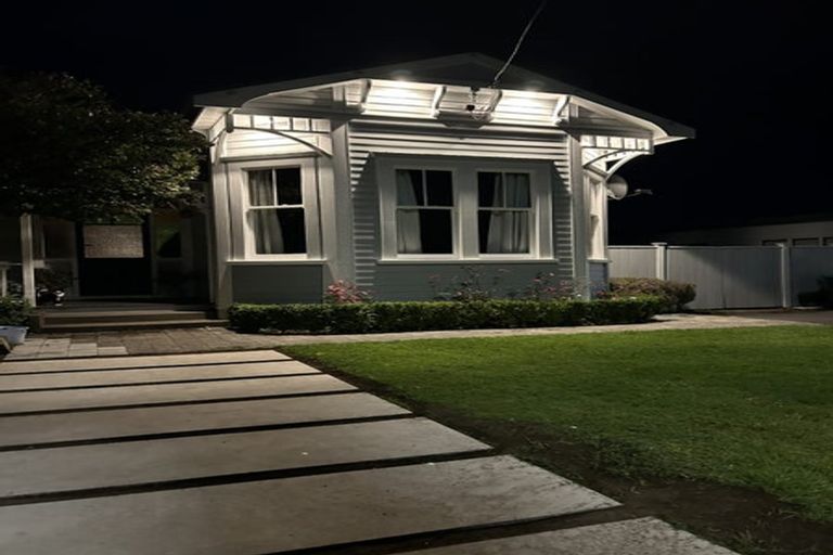 Photo of property in 117 Riverbend Road, Onekawa, Napier, 4110